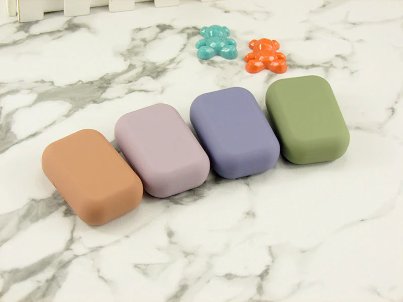 Smooth Paint Surface Colored Contact Lens Case - Image 3